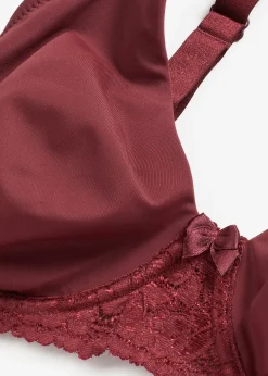 Soutien-gorge moulé à bretelles rembourrées