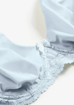 Soutien-gorge moulé à bretelles rembourrées