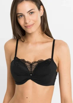 Soutien-gorge push-up à empiècement dentelle