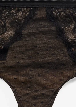 String sculptant avec dentelle, maintien modéré