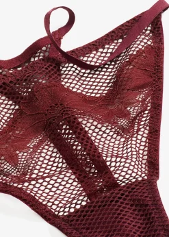 String tanga avec dentelle