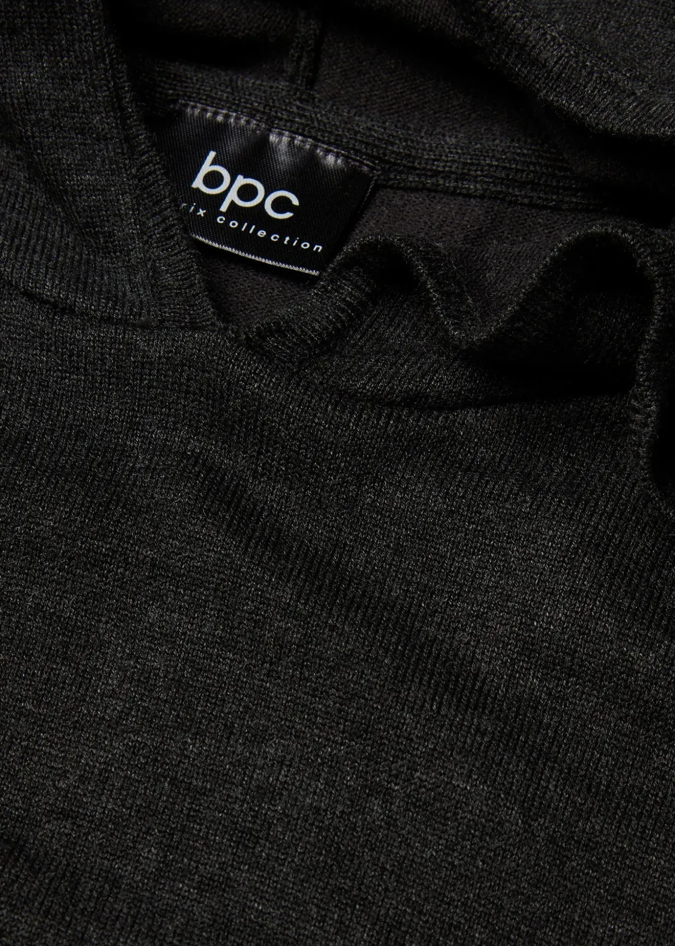 Sweat en maille à capuche et poche kangourou