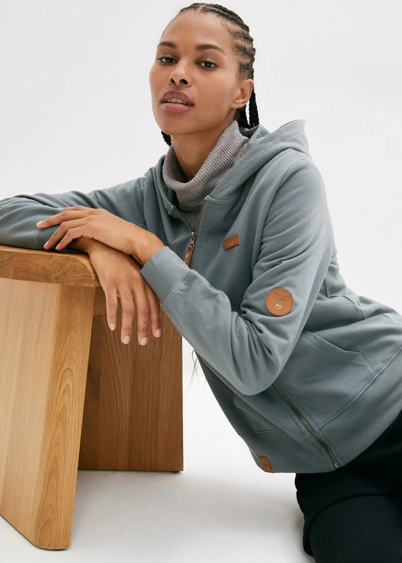 Sweat zippé à capuche, 100% coton