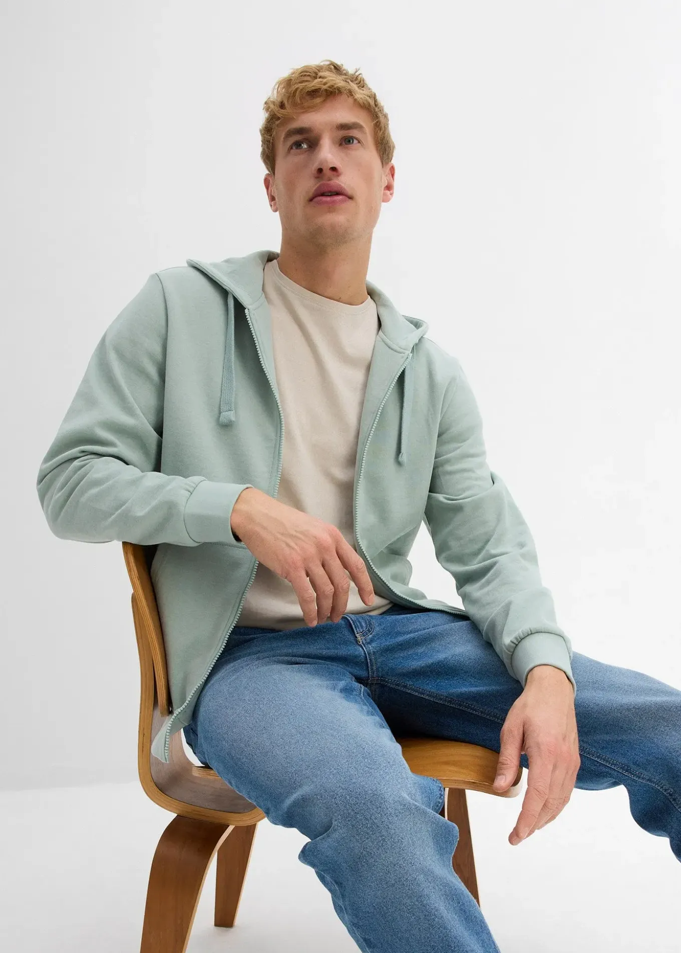 Sweat zippé à capuche, regular