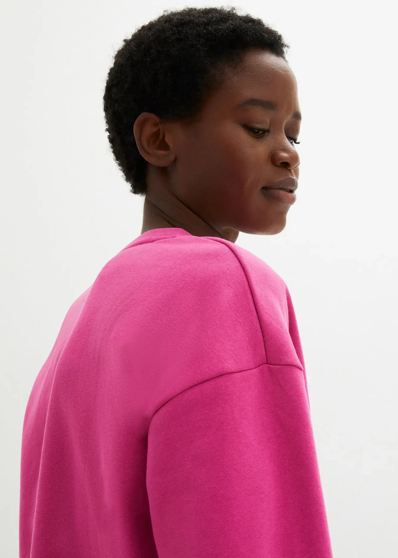 Sweat-shirt avec broderie