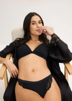 Tanga string en matière douce et côtelée