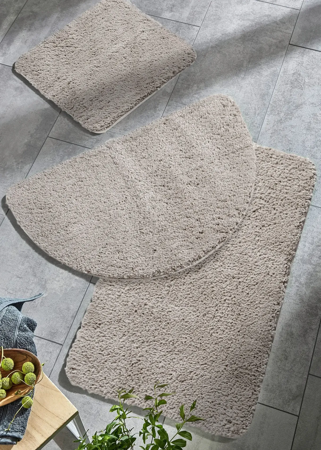 Tapis de bain tufté uni et haut