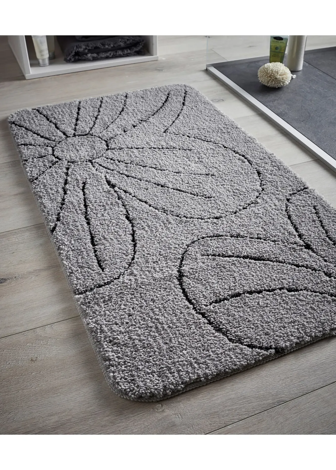 Tapis de salle de bain tufté avec motif en relief