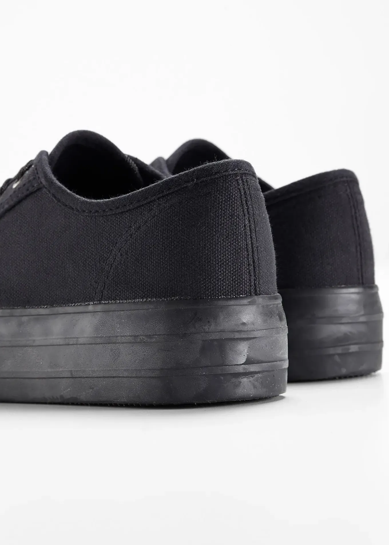 Tennis en toile à plateforme