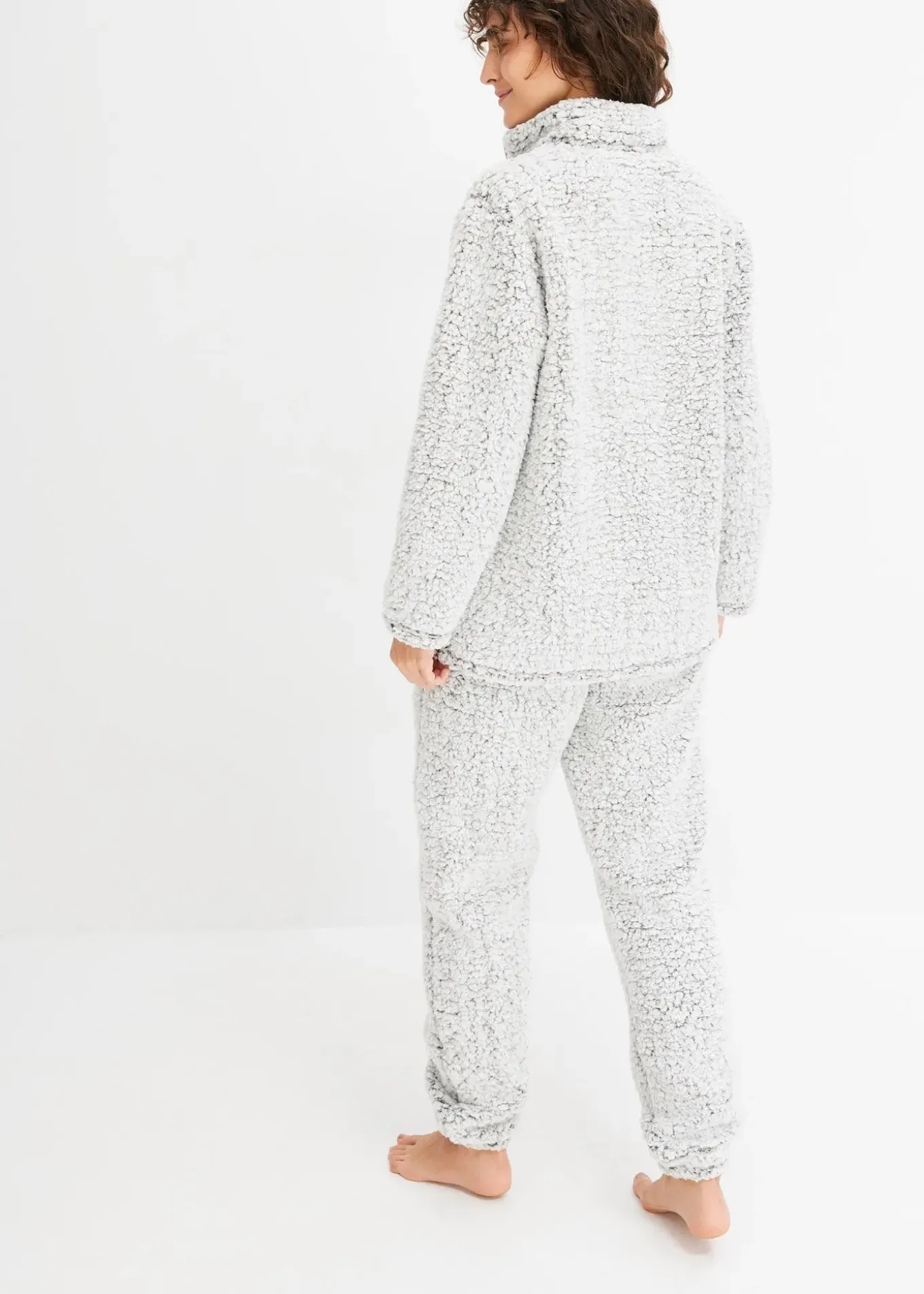 Tenue d'intérieur en polaire peluche