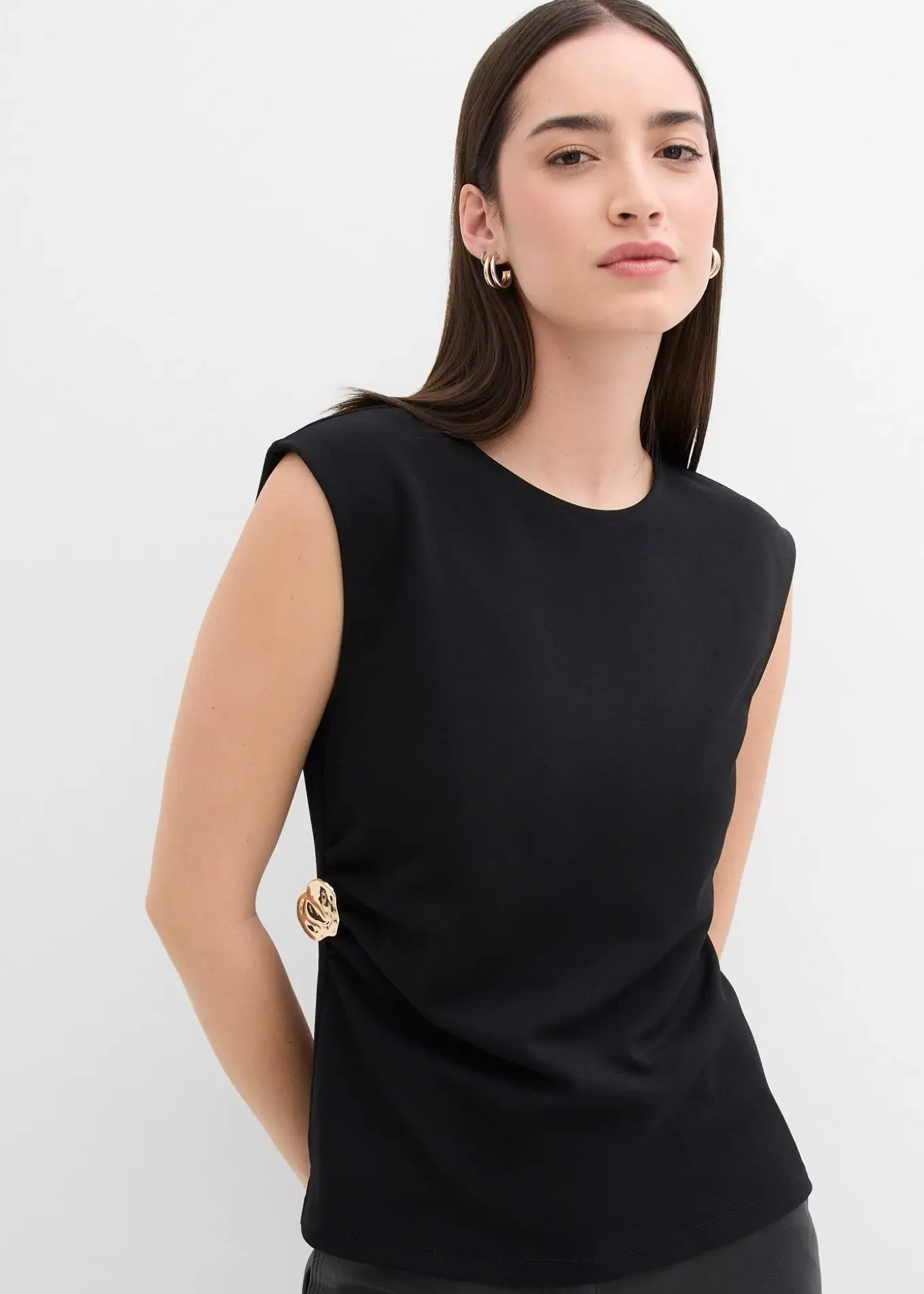 Top à boucle décorative en crêpe