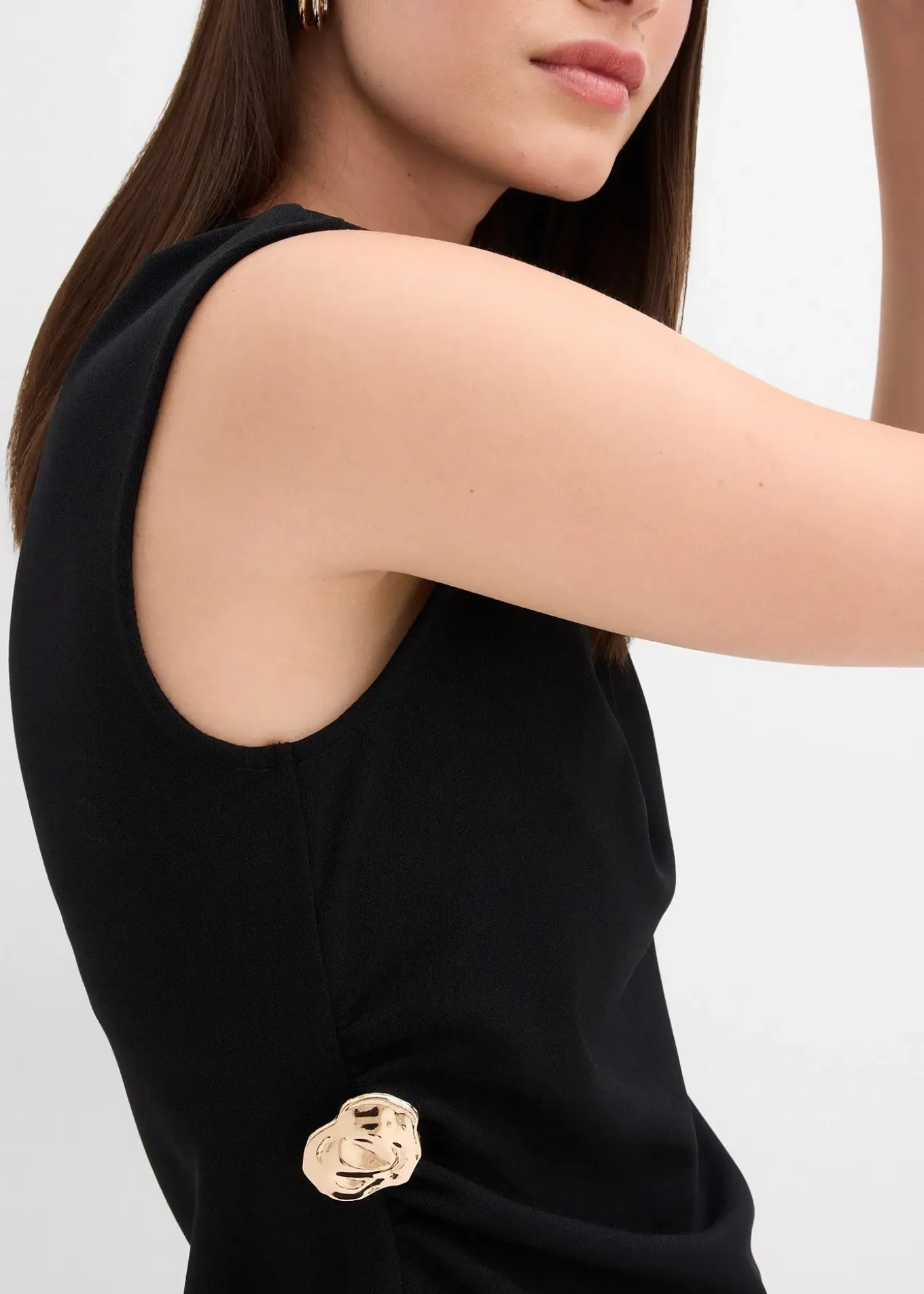 Top à boucle décorative en crêpe