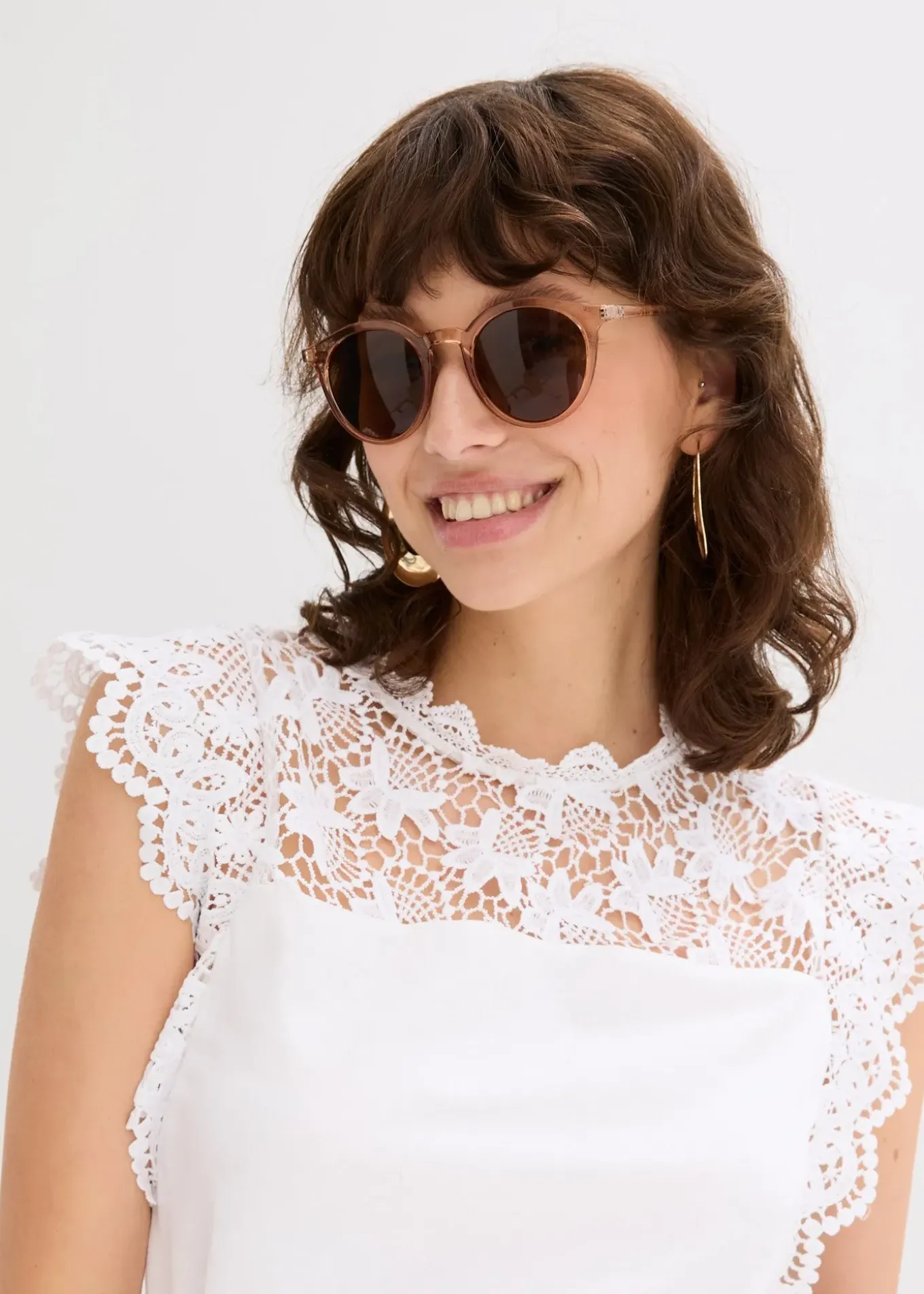 Top à empiècement dentelle