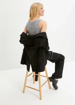 Top avec boutons dans le dos