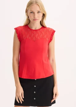 Top avec dentelle