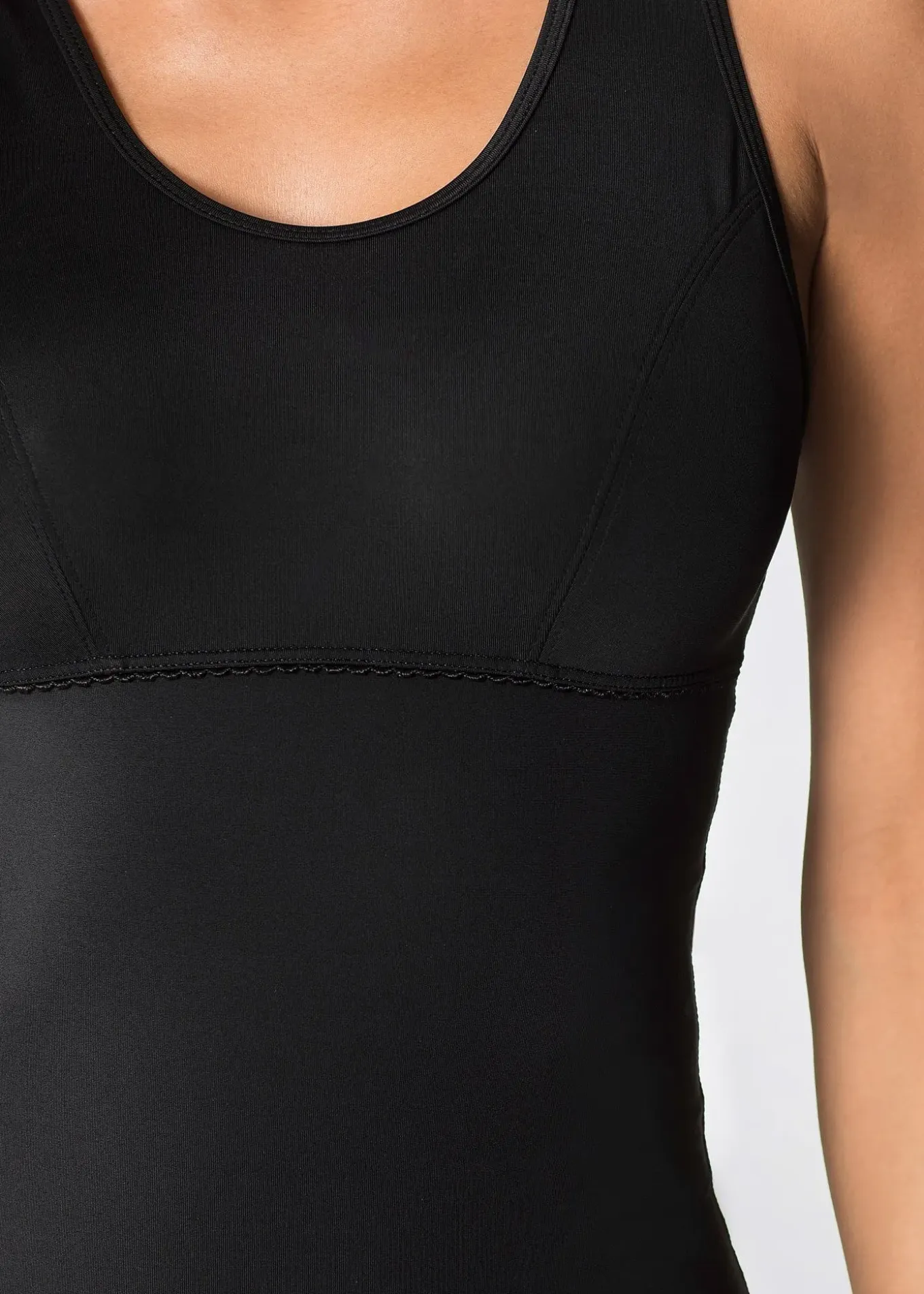 Top sculptant maintien fort