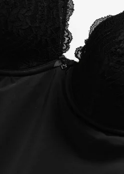 Top soutien-gorge sculptant à coques et dentelle, maintien modéré