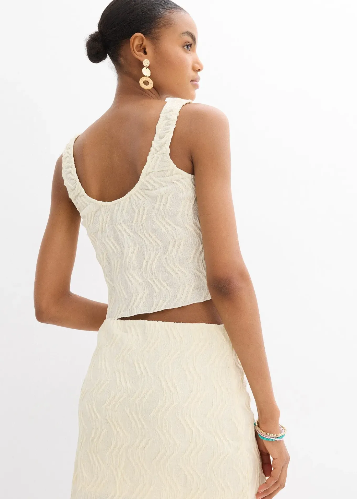 Top texturé à nouettes