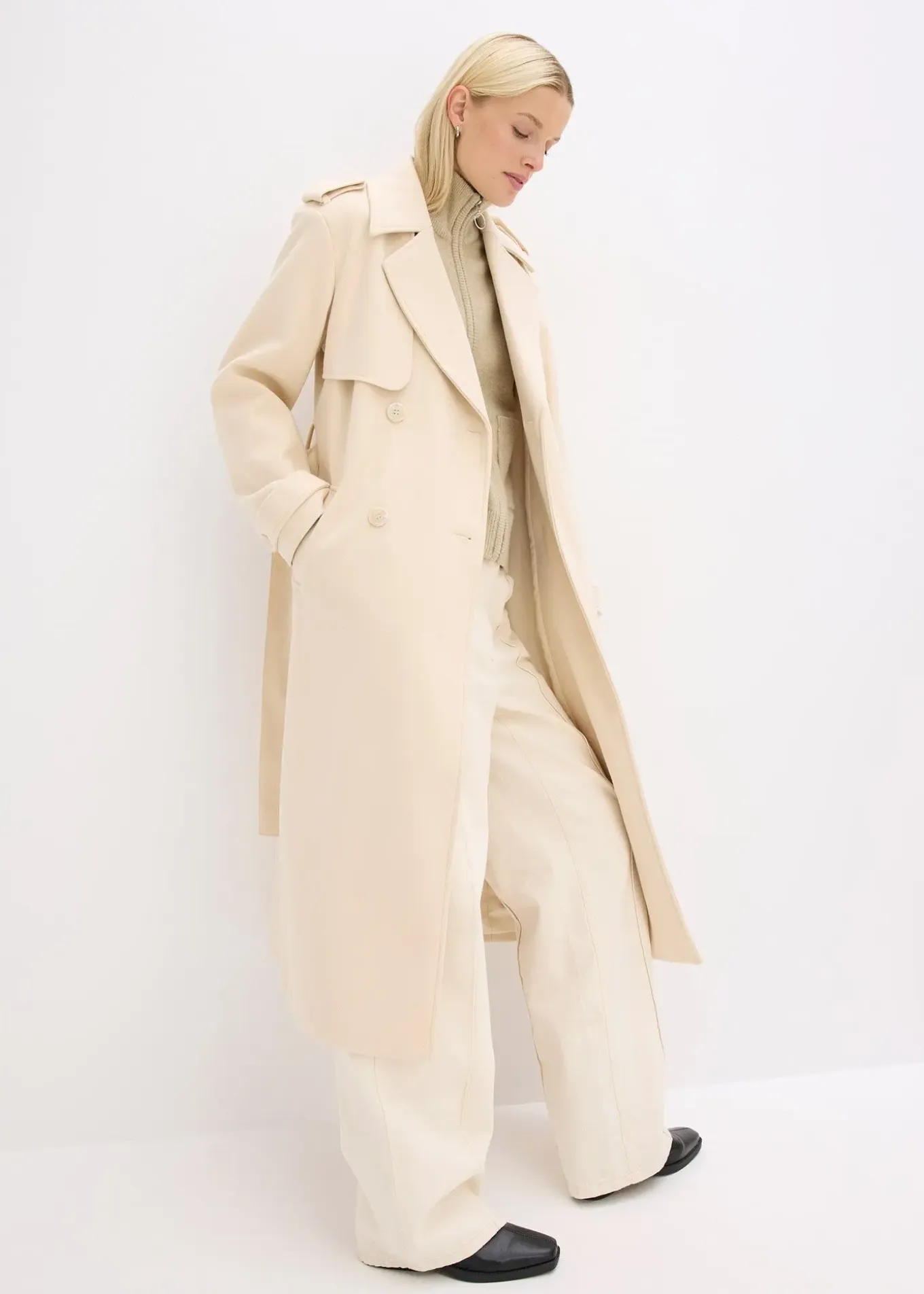 Trench-coat