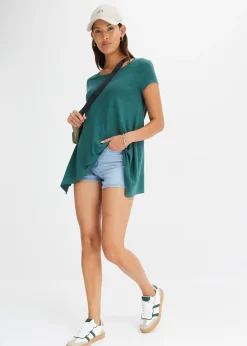 T-shirt à base asymétrique