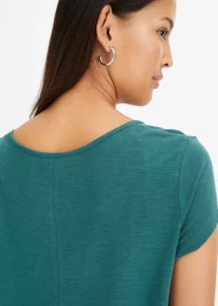 T-shirt à base asymétrique