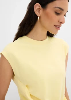 T-shirt à base asymétrique