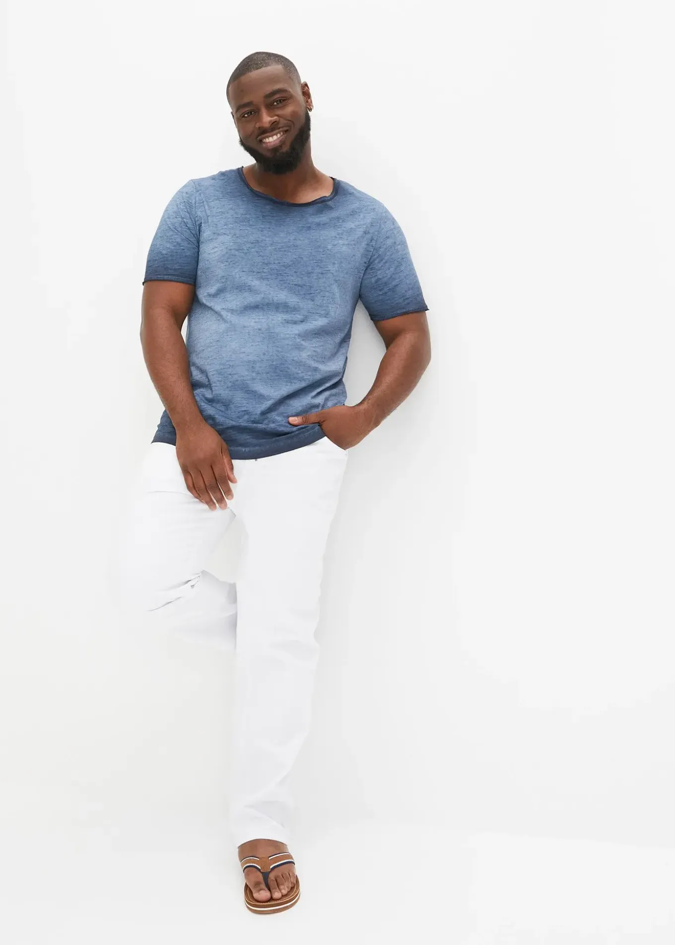 T-shirt 100% coton, aspect délavé