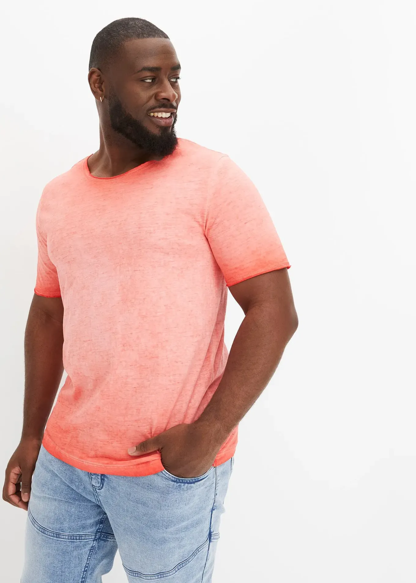 T-shirt 100% coton, aspect délavé