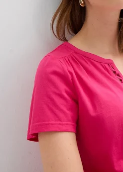 T-shirt à encolure originale