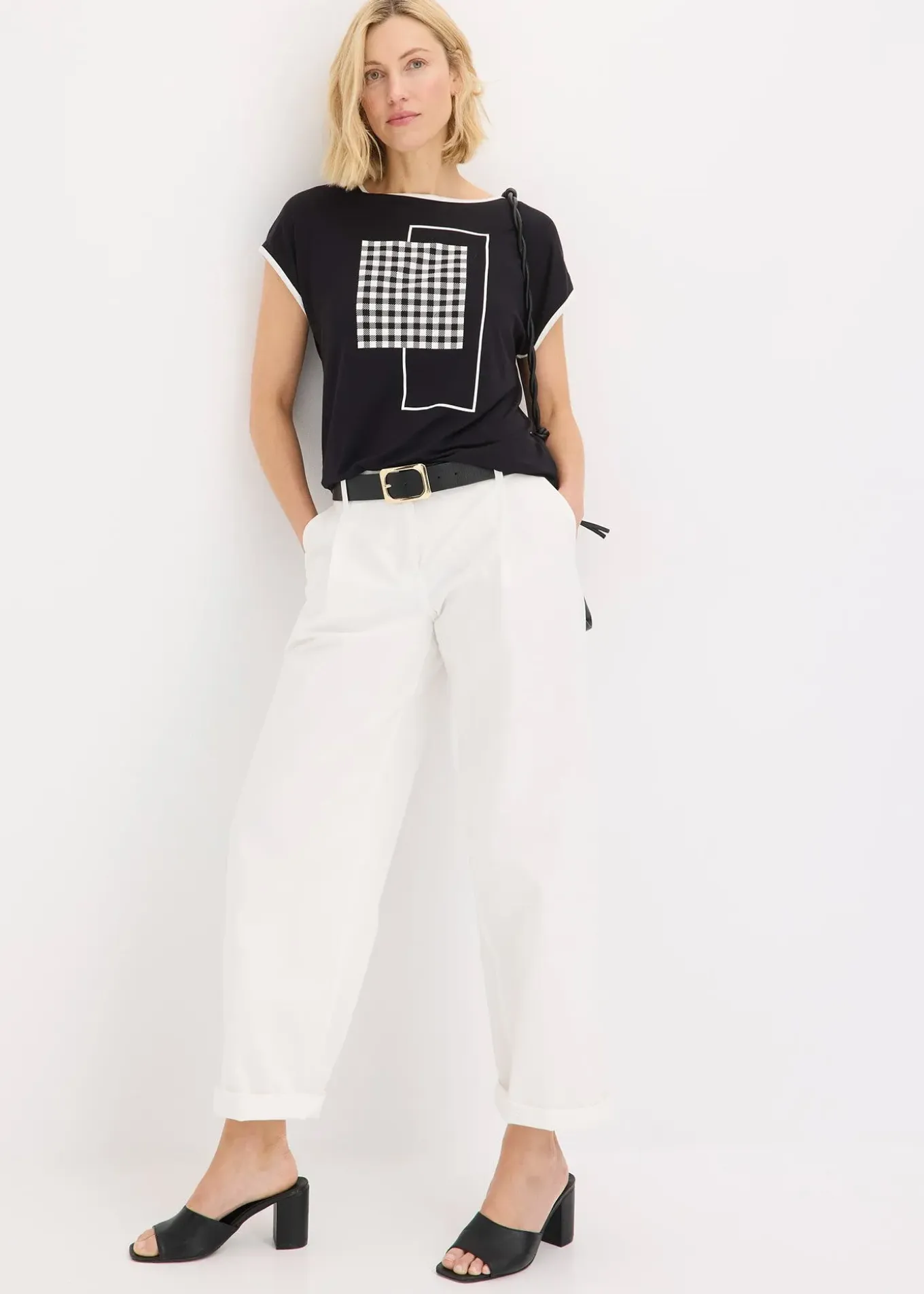 T-shirt à imprimé placé et passepoil contrastant