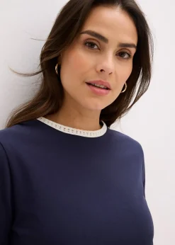 T-shirt à liserés en dentelle