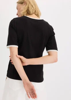T-shirt à liserés en dentelle