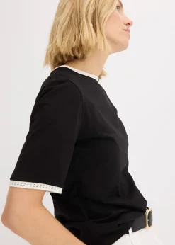 T-shirt à liserés en dentelle