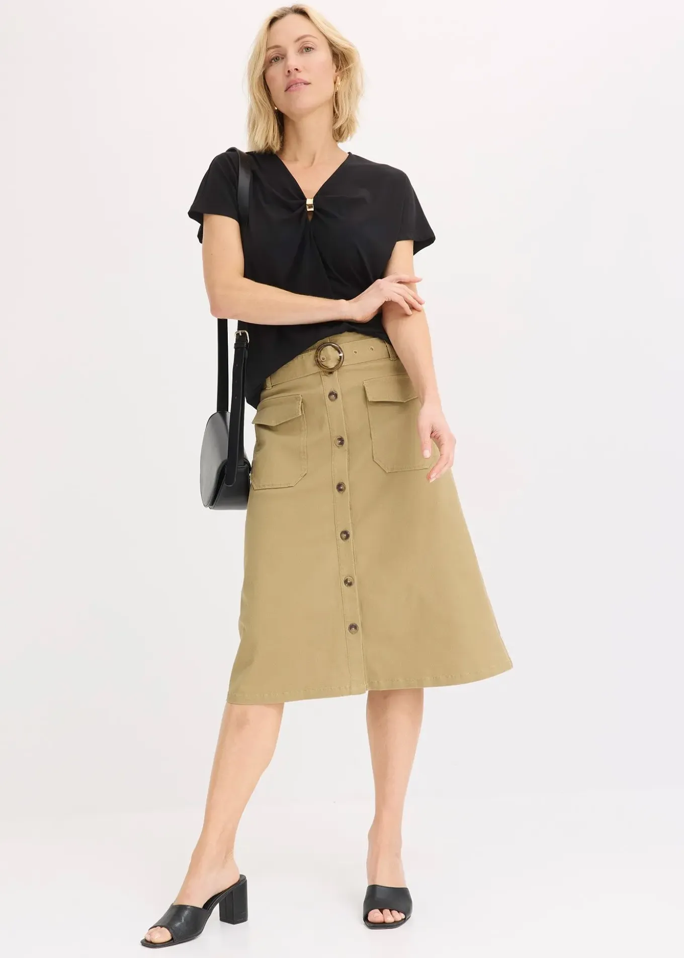 T-shirt avec anneau décoratif