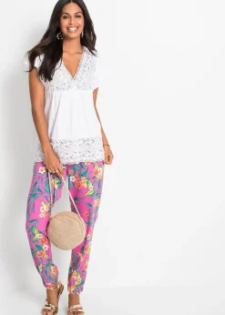 T-shirt avec décolleté en dentelle