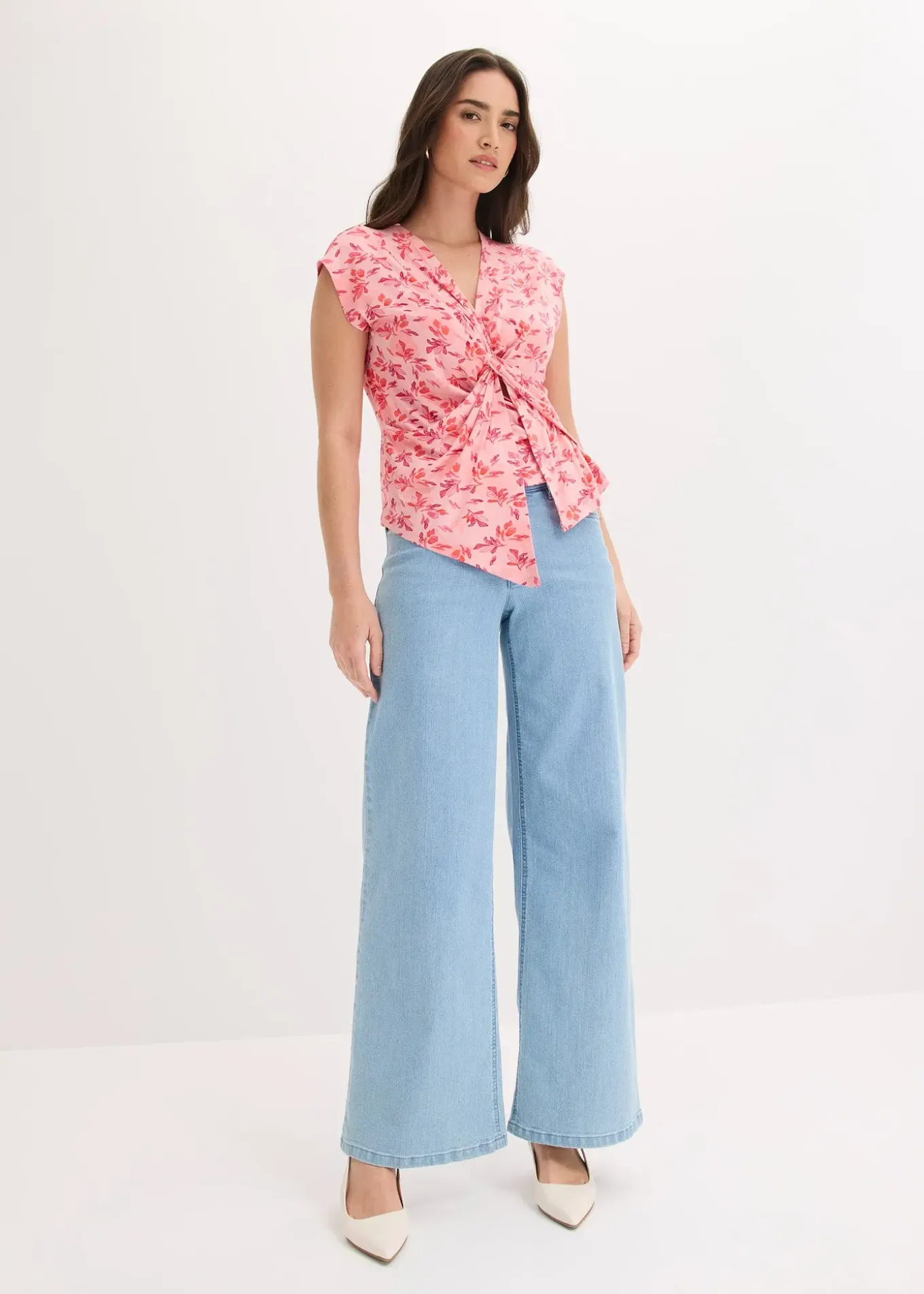 T-shirt avec détail nœud