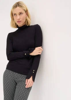 T-shirt col roulé avec boutons décoratifs