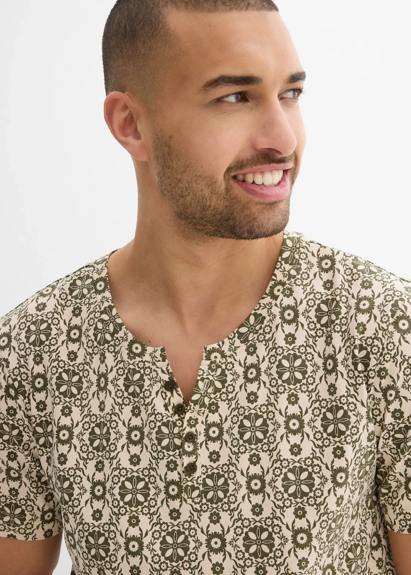 T-shirt col tunisien 100% coton