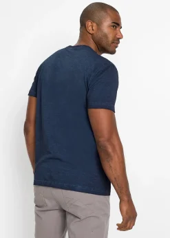 T-shirt col tunisien, aspect délavé, 100% coton