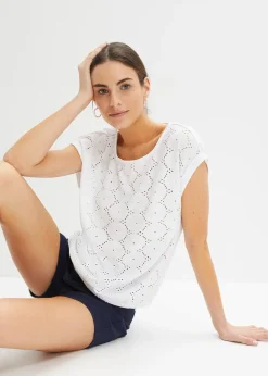 T-shirt en broderie anglaise