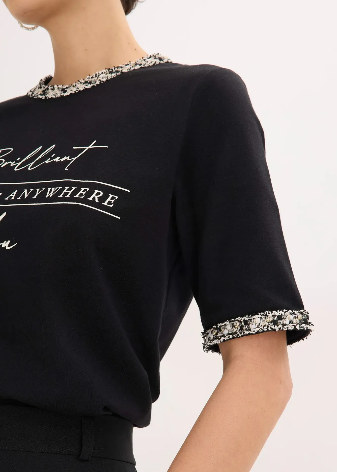 T-shirt en coton avec liseré perlé