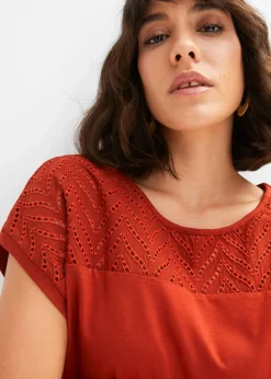 T-shirt en dentelle, en viscose douce