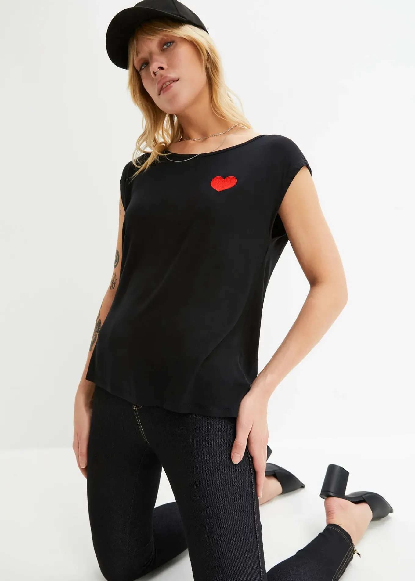 T-shirt fluide, plus long derrière