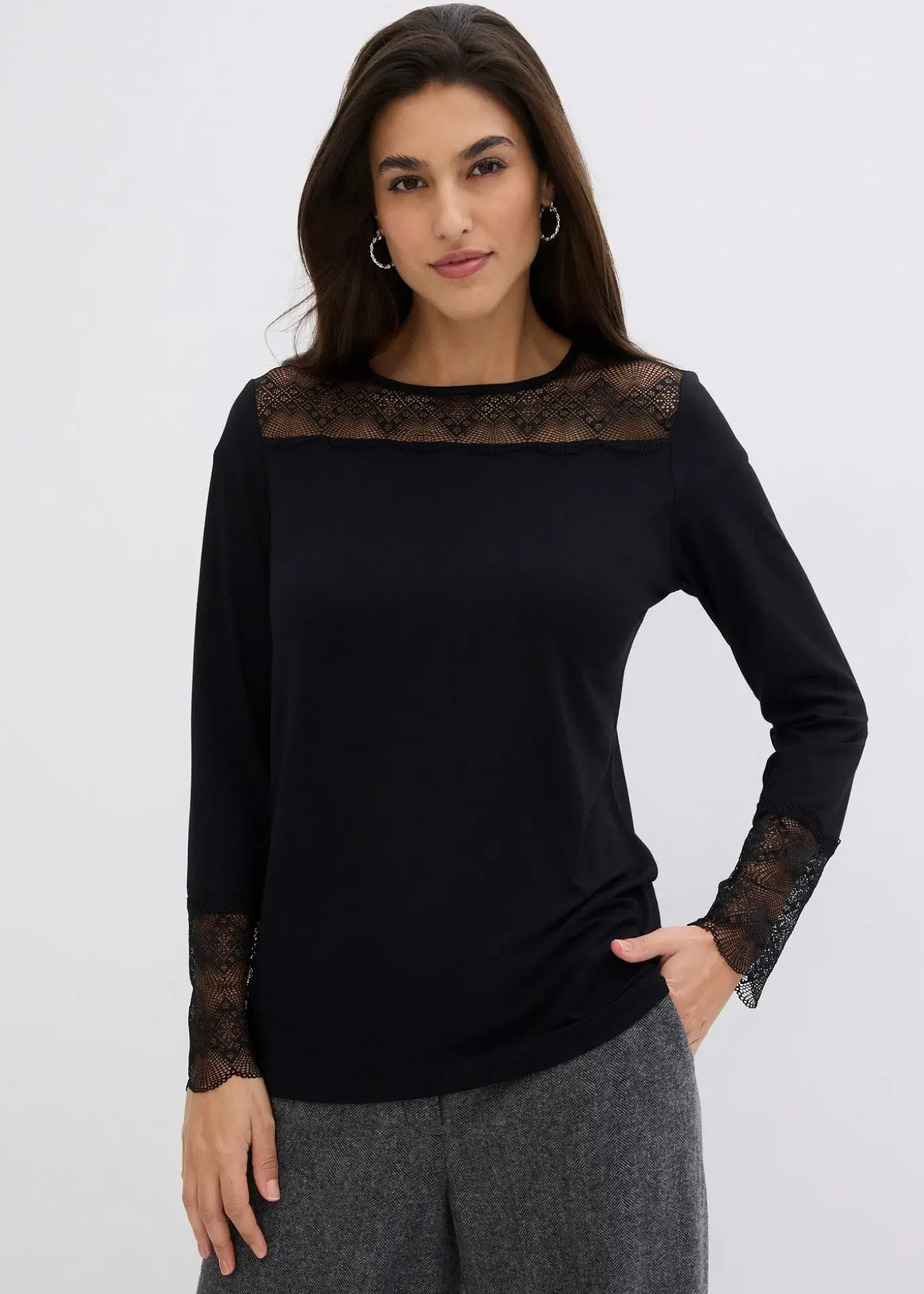T-shirt manches longues à dentelle