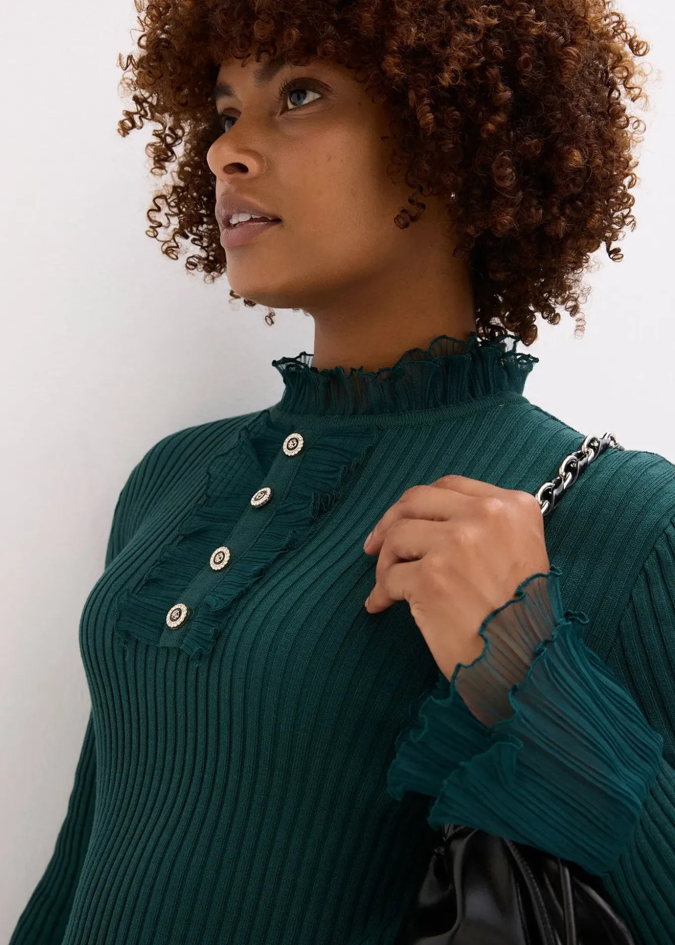 T-shirt manches longues en fine maille avec volants en mousseline