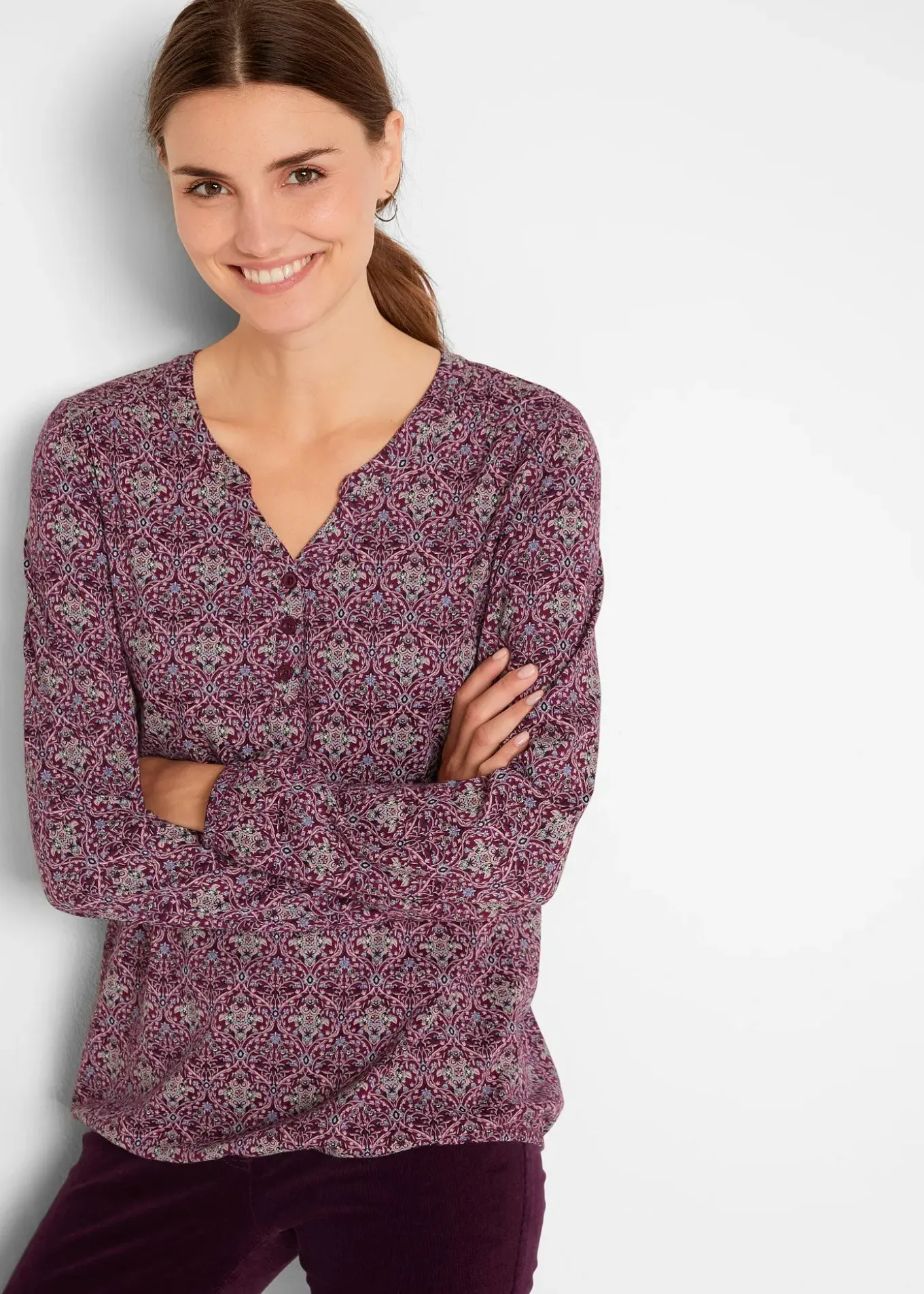 T-shirt manches longues imprimé avec col Henley