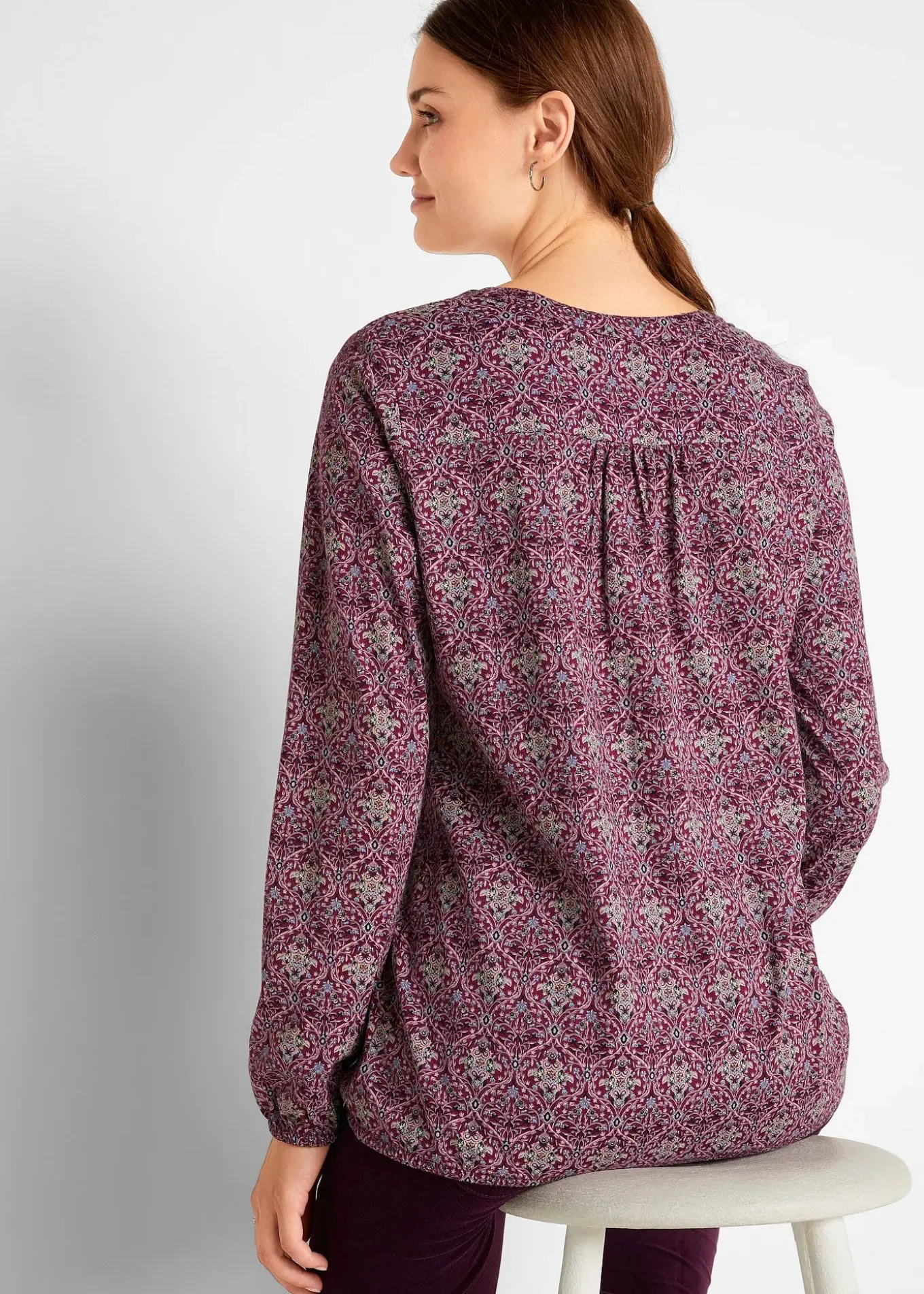 T-shirt manches longues imprimé avec col Henley