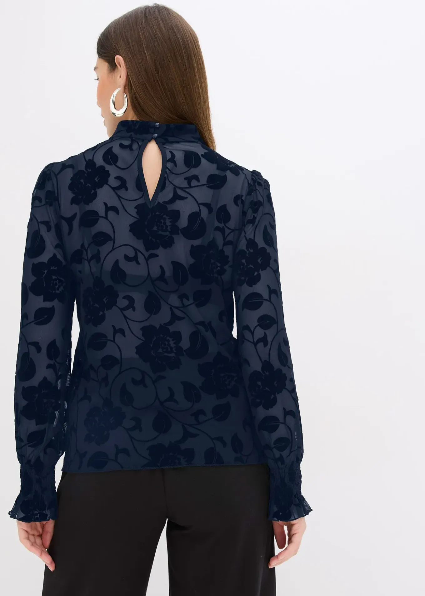 T-shirt manches longues légèrement transparent