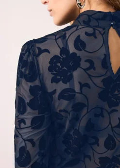 T-shirt manches longues légèrement transparent