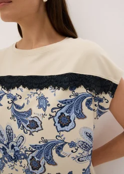 T-shirt oversize avec un galon de dentelle